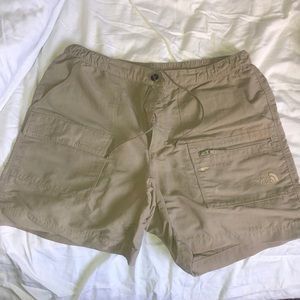 North face cargo hiking shorts
